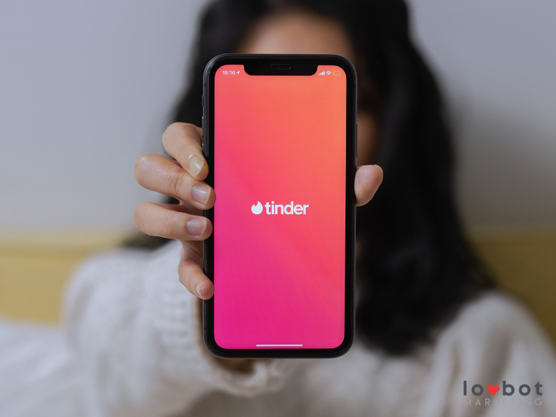 TINDER, the sexy example of UX & UI design.